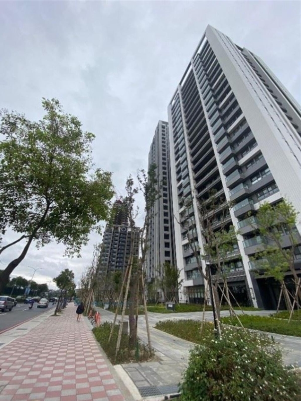 強摘「雙冠王」！板橋奪得新北市第2季預售屋申報件數、成交總金額霸主寶座