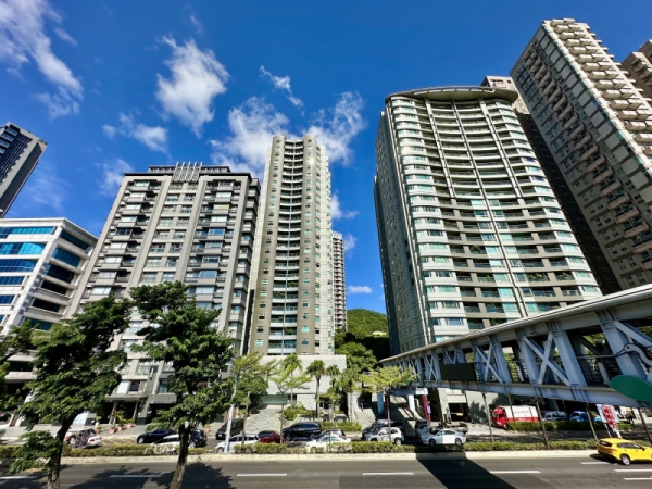 還在等政策鬆綁 11月六都買賣移轉棟數年減2成